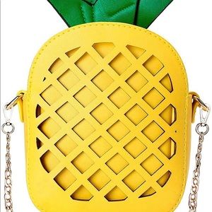 Super cute 💫 🍍 pineapple purse!